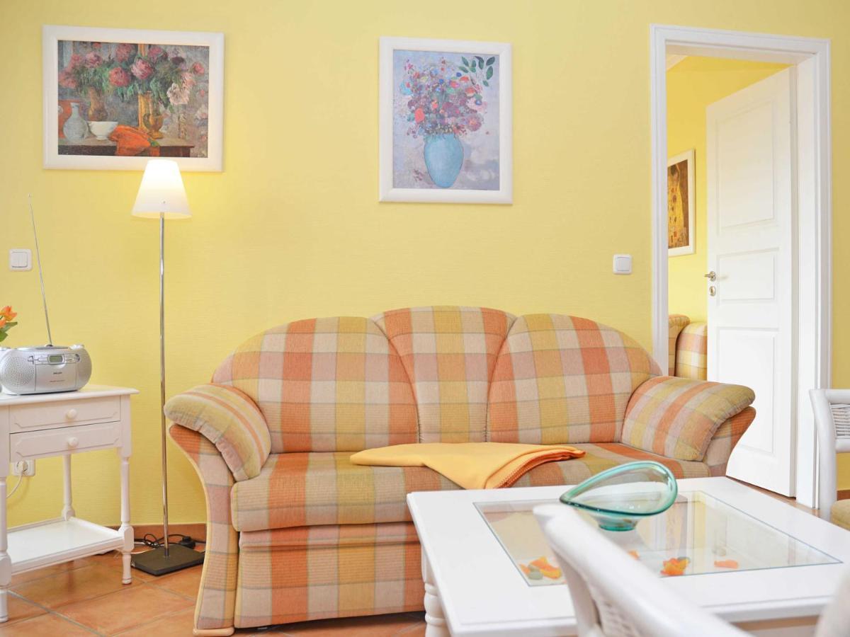 "Villa Laetitia" - Wg 15 - Zentral, Strandnah, 2 Balkone Binz Exterior photo