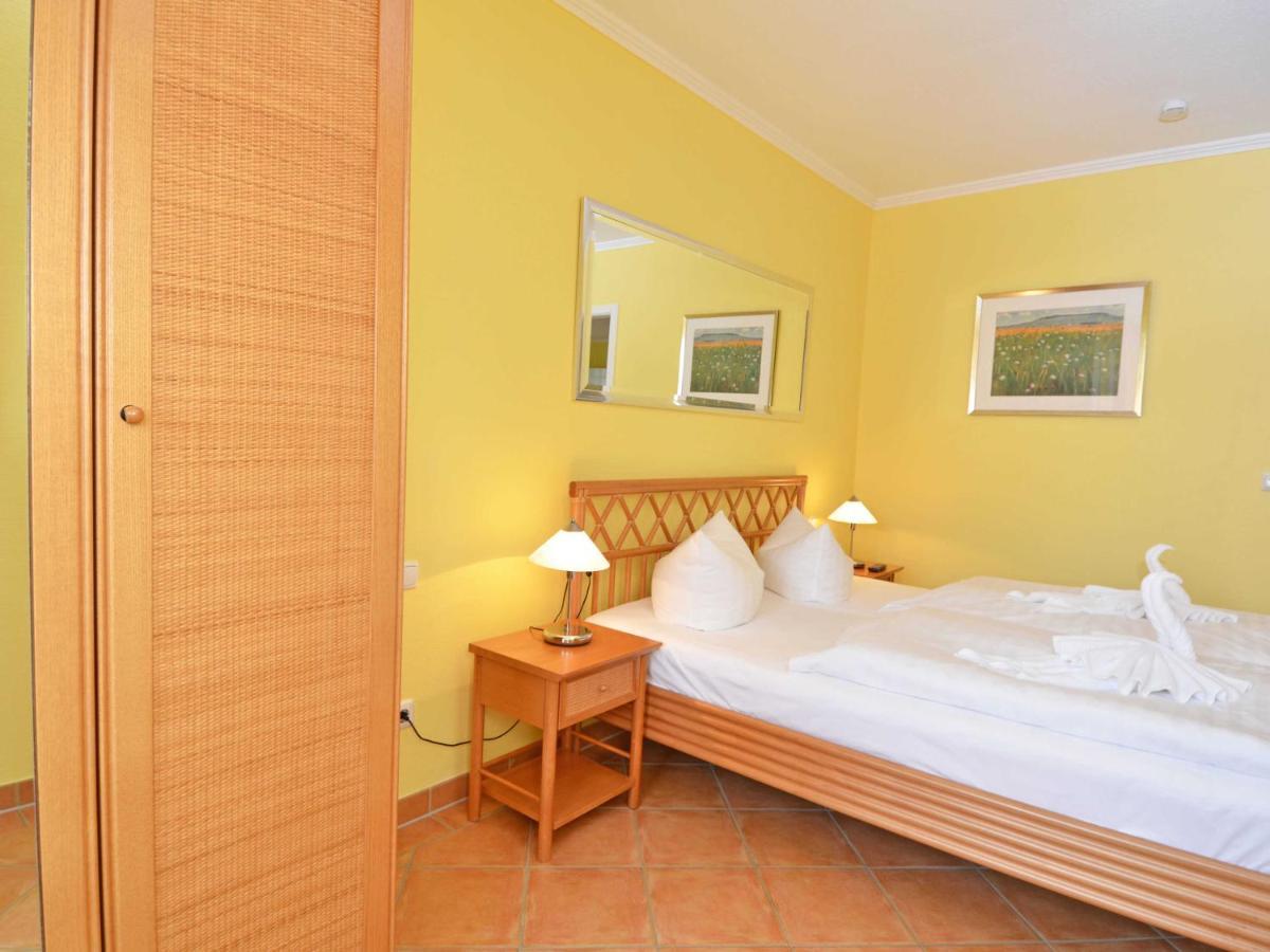 "Villa Laetitia" - Wg 15 - Zentral, Strandnah, 2 Balkone Binz Exterior photo