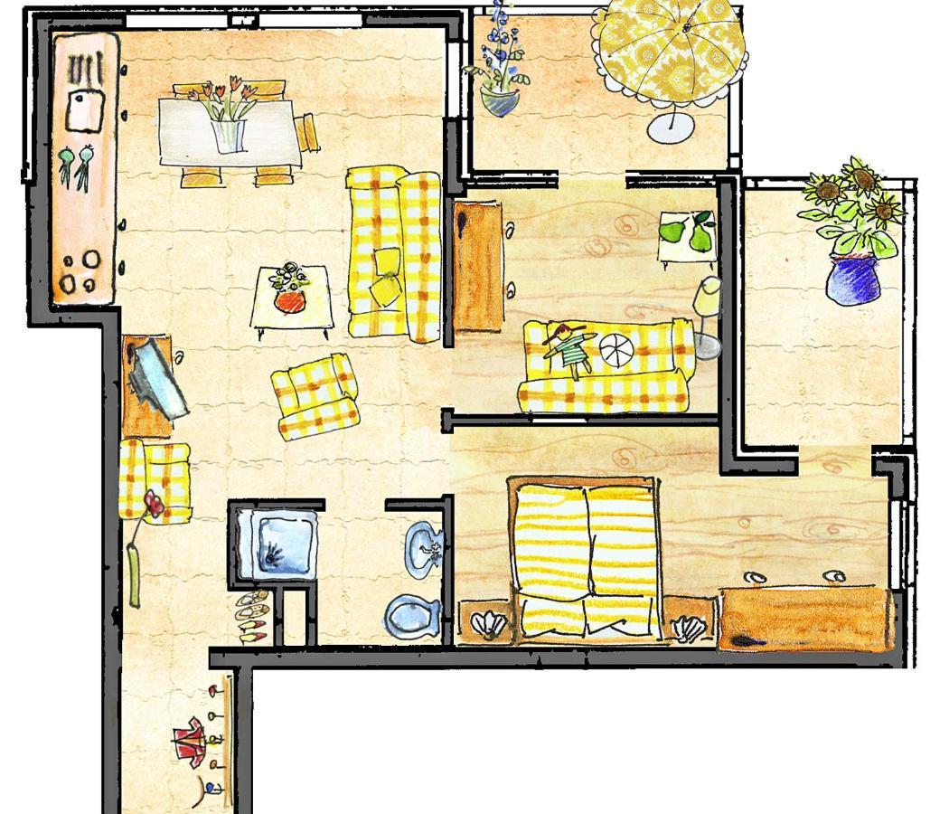 "Villa Laetitia" - Wg 15 - Zentral, Strandnah, 2 Balkone Binz Exterior photo